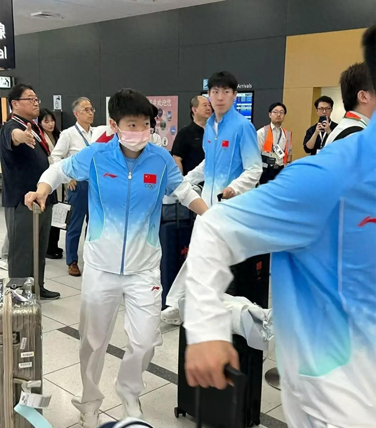 曼城VS桑德兰直播_曼城VS桑德兰免费在线高清直播_曼城VS桑德兰直播免费高清视频直播无插件